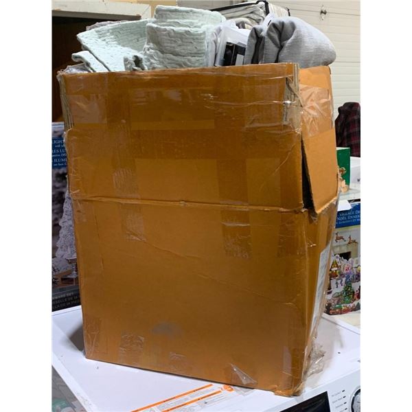 Lot of assorted bedroom home linens, whole box