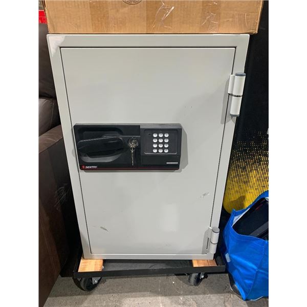 Sentry personal safe with digital keypad