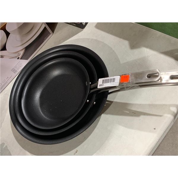Kirkland signature non-stick frying pans, set of 3