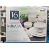 Image 1 : Huntington Mikasa 16 piece porcelain dinnerware set