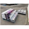 Image 6 : Pallet of assorted engineered and laminate flooring