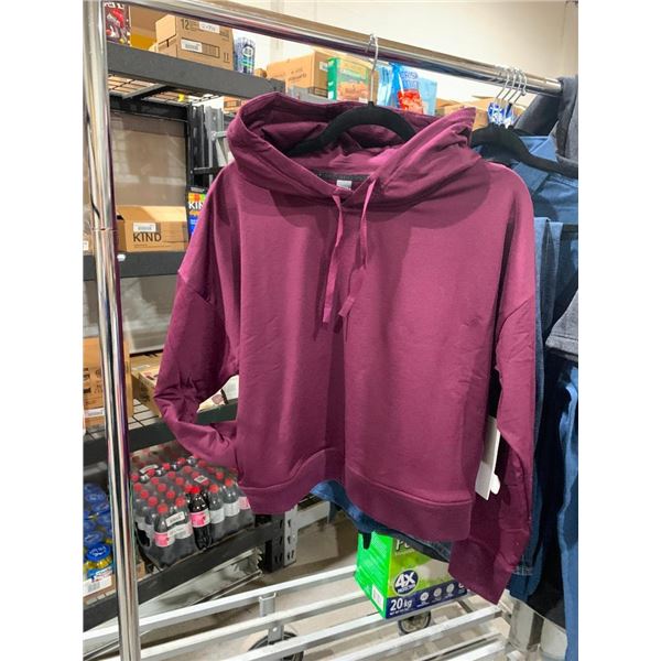 FWD Womans Pull Over Burgundy Hoodie Size Medium