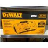 Image 1 : DEWALT 20V MAX Charger, 4-Port, Rapid Charge (DCB104)