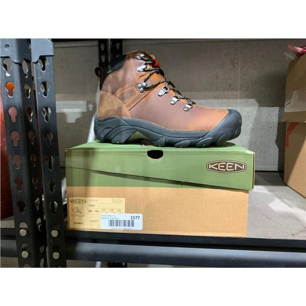 Keen Pyrenees Syrup Womens Hiking Boots Size 10