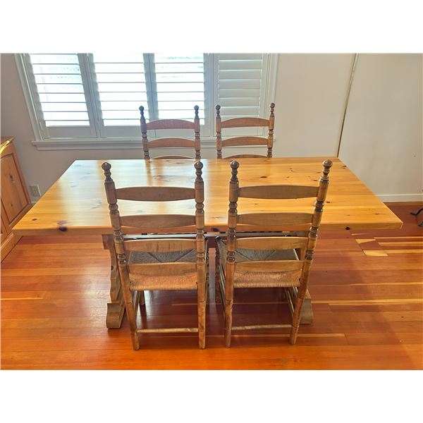 Wooden Dining table With 4 Wicker Style Chairs 72L x 36W x 30T