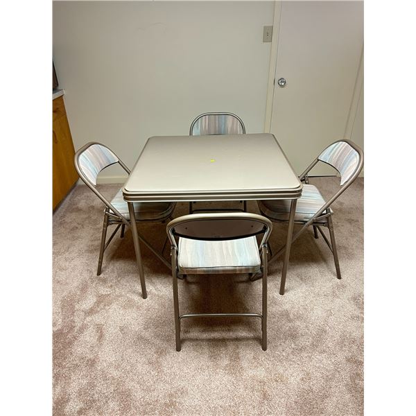 Collapsable Outdoor Table 34L x 34W x 28H And 4 Folding Chairs