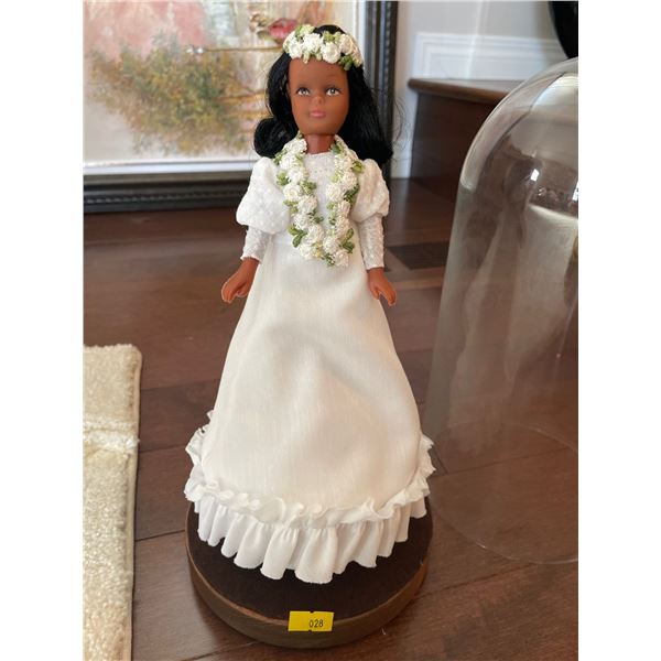 Lanakila Crafts - Hawaiian Wedding Song, A Revolving Music Box