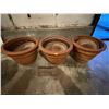 Image 2 : Set Of 3 Terra-Cotta Decorative Containers With Trays 14.5Lx11H