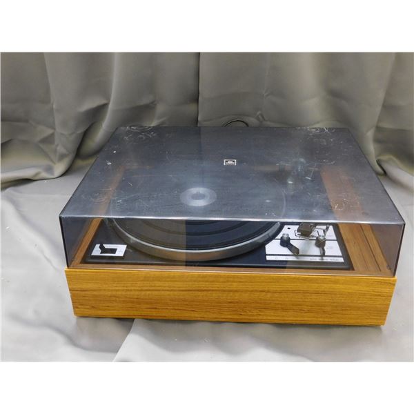 Pro Linear AT-1600 Turntable Turntable