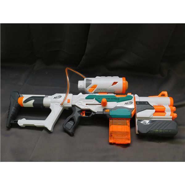 NERF Tri-Strike Modulus Dart Gun