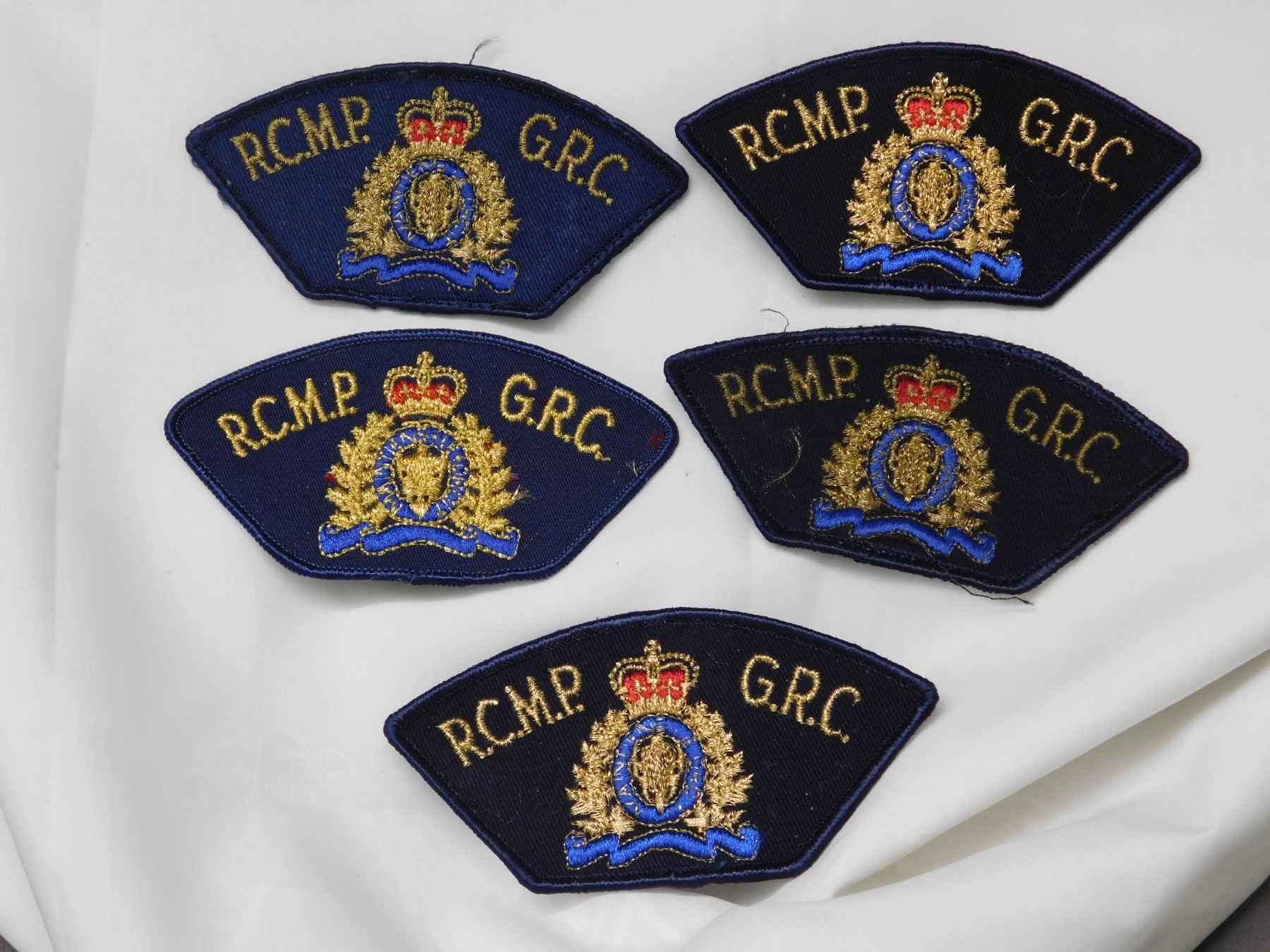 5 Authentic RCMP Never Used Patches