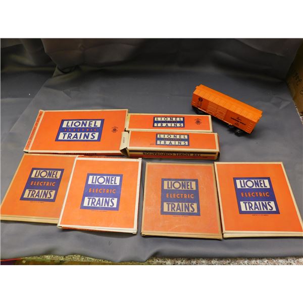8pcs Vintage 1950s Lionel Electric Trains American Toys 6019, 1023, 1020, 1021 Boxed Track, 1 Cart