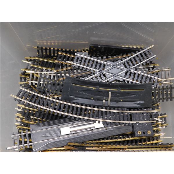 Over 100pcs Various HO Scale Track