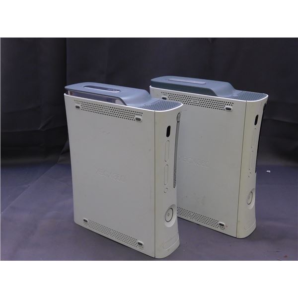 Pair of Xbox 360s Video Game Consoles White (untested no cords)