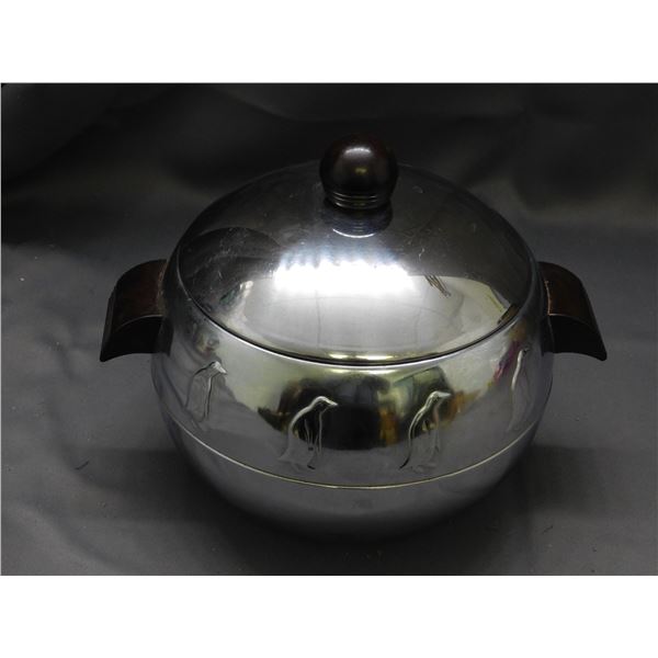 West Bend Penguin Hot & Cold Server Stainless Steel w Wood Handles