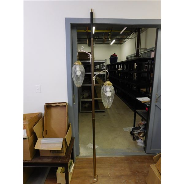 MCM Pole Lamp with 2 Lights Glass Hollywood Regency Tri-Light