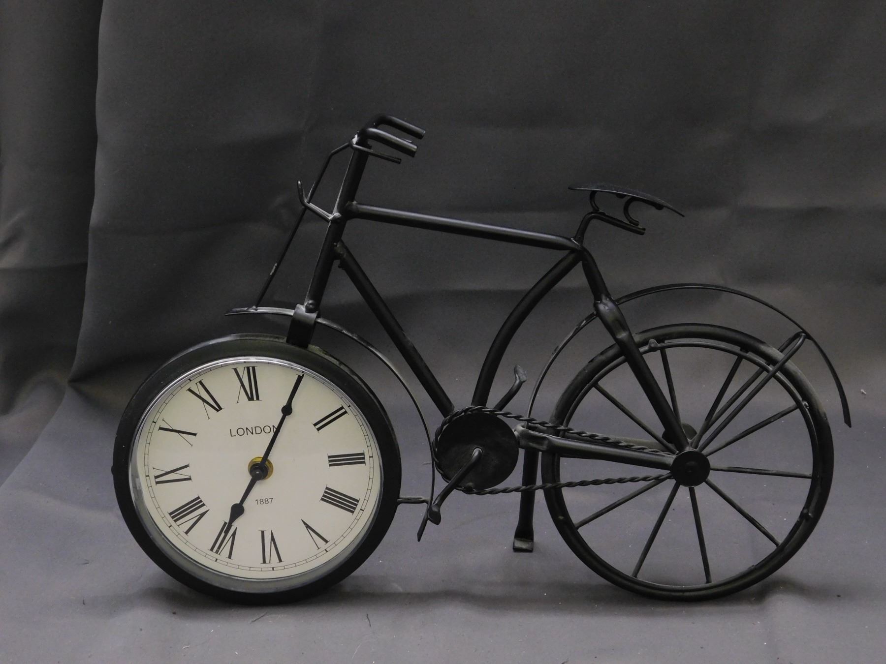 London Bicycle Clock Metal Desk Figurine