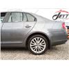 Image 27 : A6 --  2007 VW JETTA, Grey, 246344 KM