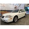 Image 3 : A10 --  2003 NISSAN MAXIMA GLE , White, 257955 KM