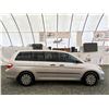 Image 15 : A12C --  2006 HONDA ODYSSEY , Silver, 374331 KM