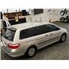 Image 18 : A12C --  2006 HONDA ODYSSEY , Silver, 374331 KM
