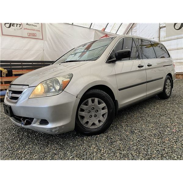 A12C --  2006 HONDA ODYSSEY , Silver, 374331 KM