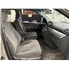 Image 59 : A12C --  2006 HONDA ODYSSEY , Silver, 374331 KM