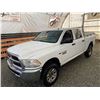 Image 5 : C6B --  2014 DODGE RAM 2500 ST CREW CAB 4X4, White, 112407