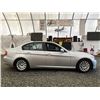 Image 11 : E4 --  2009 BMW 323I , Silver, 162854 KM