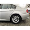Image 37 : E4 --  2009 BMW 323I , Silver, 162854 KM