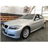 Image 3 : E4 --  2009 BMW 323I , Silver, 162854 KM