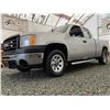 Image 2 : G6 --  2010 GMC SIERRA 1500 EXT CAB, Grey, 282895 KM