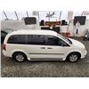 Image 16 : I6 --  2010 DODGE GRAND CARAVAN SE, White, 223398 KM