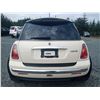 Image 16 : A8 --  2004 MINI COOPER , White, 212,213 KM