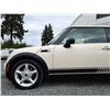 Image 29 : A8 --  2004 MINI COOPER , White, 212,213 KM