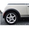 Image 40 : A8 --  2004 MINI COOPER , White, 212,213 KM