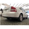 Image 14 : A12 --  2005 VOLVO S40 24I, White, 223947 KM