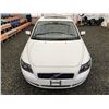 Image 7 : A12 --  2005 VOLVO S40 24I, White, 223947 KM