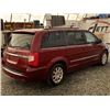 Image 18 : D2 --  2015 CHRYSLER TOWN AND COUNTRY TOURING , Red, 213666 KM