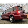 Image 25 : D2 --  2015 CHRYSLER TOWN AND COUNTRY TOURING , Red, 213666 KM