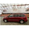 Image 31 : D2 --  2015 CHRYSLER TOWN AND COUNTRY TOURING , Red, 213666 KM