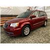 Image 3 : D2 --  2015 CHRYSLER TOWN AND COUNTRY TOURING , Red, 213666 KM