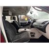 Image 58 : D2 --  2015 CHRYSLER TOWN AND COUNTRY TOURING , Red, 213666 KM