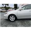 Image 41 : B2 --  2006 TOYOTA CAMRY LE, Silver, 211280 KM