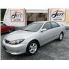 Image 4 : B2 --  2006 TOYOTA CAMRY LE, Silver, 211280 KM