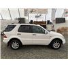 Image 12 : D3 --  2000 MERCEDES ML430 AWD, White, 161166 KM
