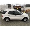 Image 13 : D3 --  2000 MERCEDES ML430 AWD, White, 161166 KM