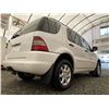 Image 14 : D3 --  2000 MERCEDES ML430 AWD, White, 161166 KM