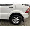 Image 35 : D3 --  2000 MERCEDES ML430 AWD, White, 161166 KM