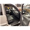Image 40 : D6 --  2005 JEEP LIBERTY LIMITED 4X4, White, 241565 KM